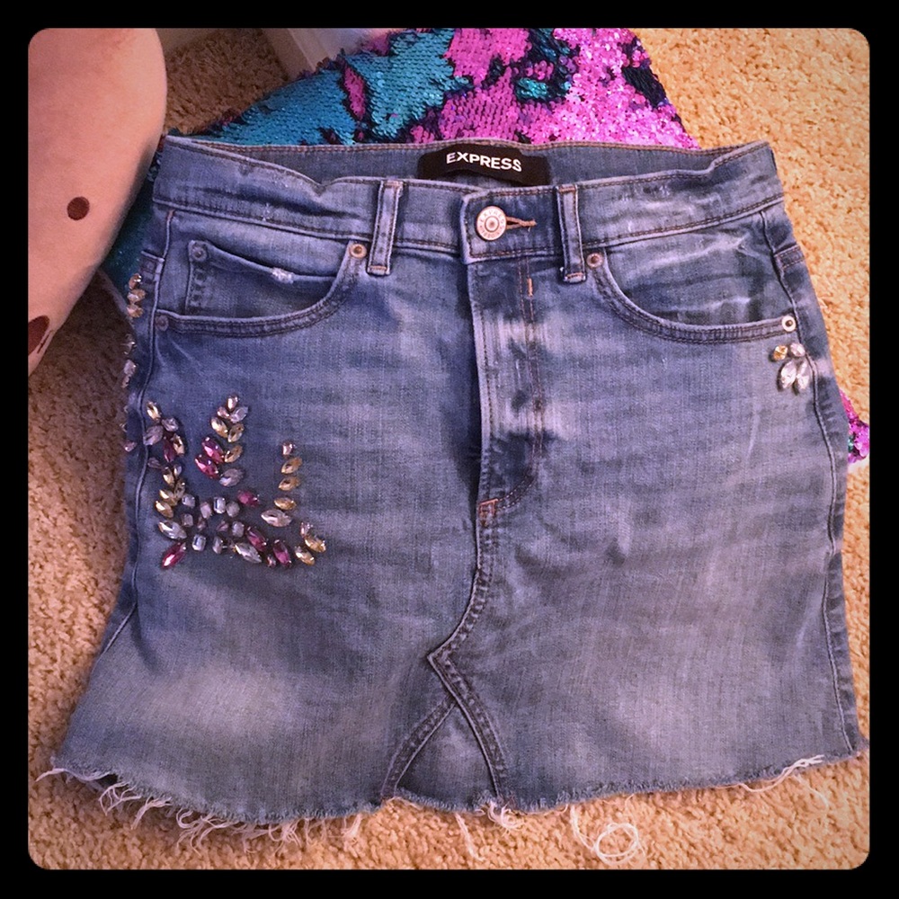 EXPRESS DENIM SKIRT W/rhinestone details..
